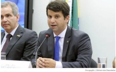 Revista Época – Pênalti anulado do Flamengo motivou ofensiva contra VAR por deputado Rubro-Negro