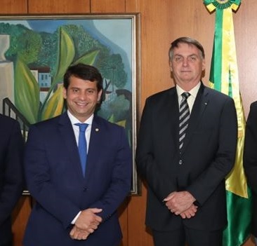 BOLSONARO ASSINA HOJE MP DA VACINA